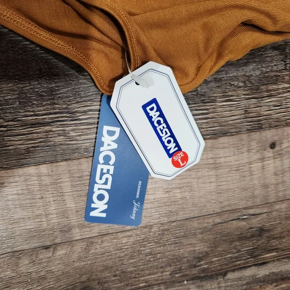 DACESLON Women's Square Neck BodySuit - Picture 6 of 7